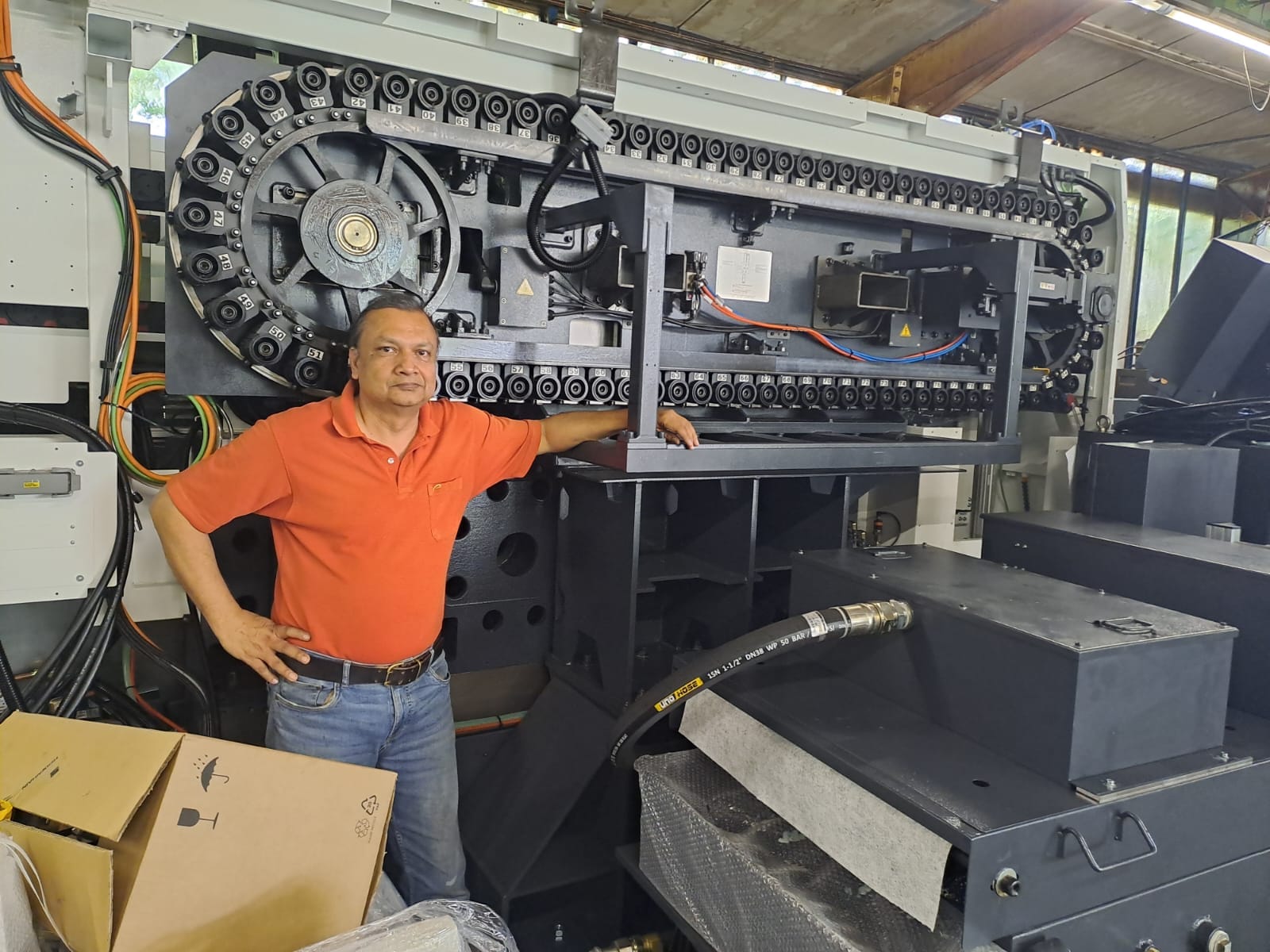 POS H500 Fräsmaschine Detailansicht Arbeitsraum